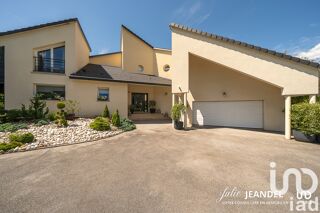  Maison  vendre 6 pices 266 m