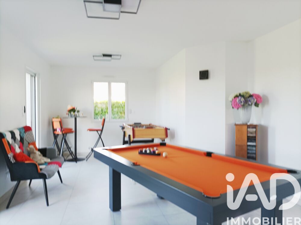 � vendre  Villa Soulignonne (17250)