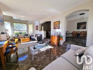  Maison � vendre 9 pi�ces 202 m�