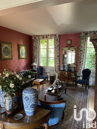  Propri�t�/ch�teau � vendre 10 pi�ces 295 m�