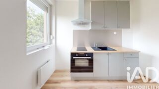  Immeuble � vendre 1300 m�