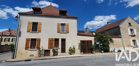  Vente Maison de village 7 pi�ces Maison - 7 pi�ce(s) - 183 m�