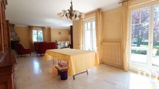  Maison � vendre 7 pi�ces 180 m�