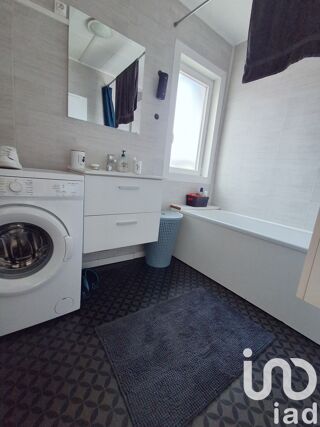  Immeuble � vendre 210 m�