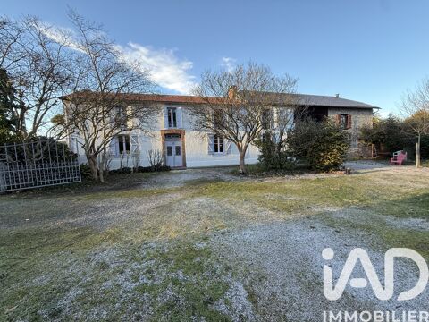   Vente Maison/villa 7 pi�ces Maison - 7 pi�ce(s) - 228 m�