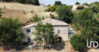  Maison � vendre 9 pi�ces 246 m�