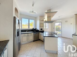  Maison � vendre 8 pi�ces 217 m�