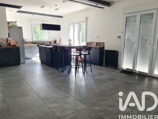  Maison � vendre 9 pi�ces 370 m�