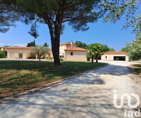   Vente Pavillon 8 pi�ces Maison - 8 pi�ce(s) - 214 m�