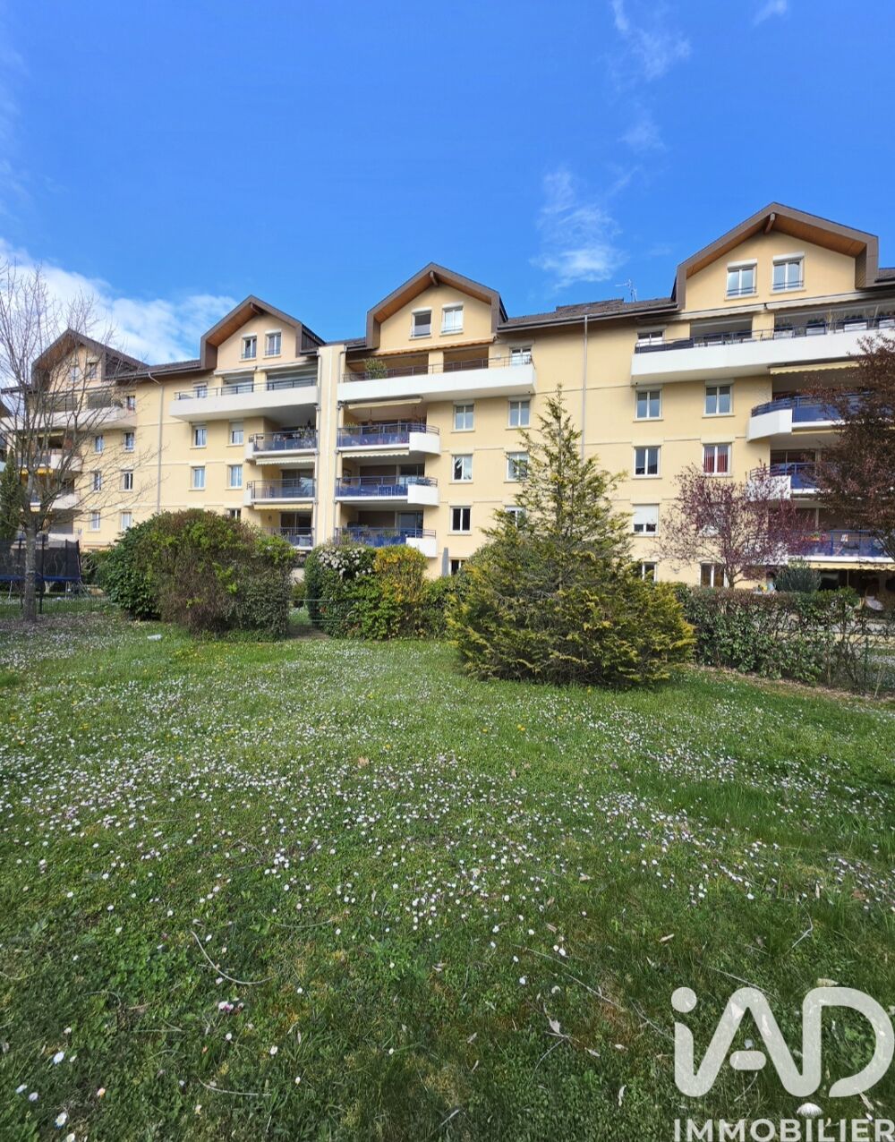 � vendre  Appartement Saint-Julien-en-Genevois (74160)