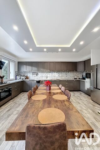  Villa � vendre 13 pi�ces 350 m�