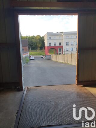  Immeuble � vendre 998 m�