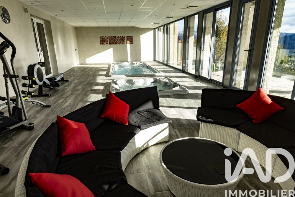 � vendre  Maison Les Angles (66210)