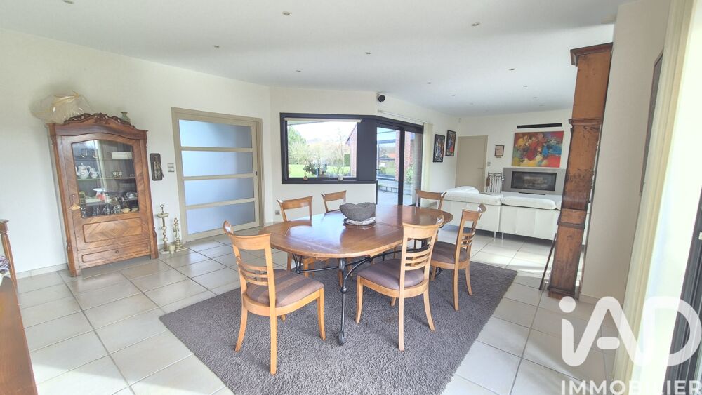 � vendre  Villa Mouchin (59310)