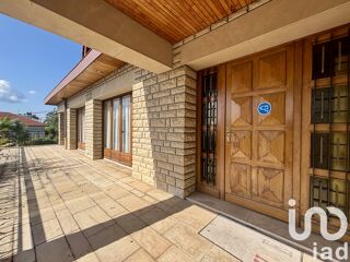  Maison  vendre 7 pices 300 m