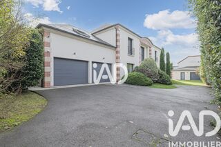  Maison � vendre 9 pi�ces 527 m�