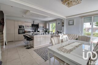  Maison � vendre 8 pi�ces 270 m�