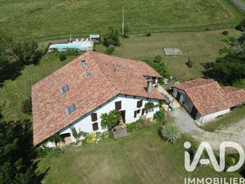   Vente Maison/villa 9 pi�ces Maison - 9 pi�ce(s) - 300 m�