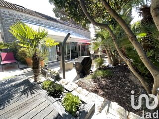  Villa � vendre 6 pi�ces 243 m�