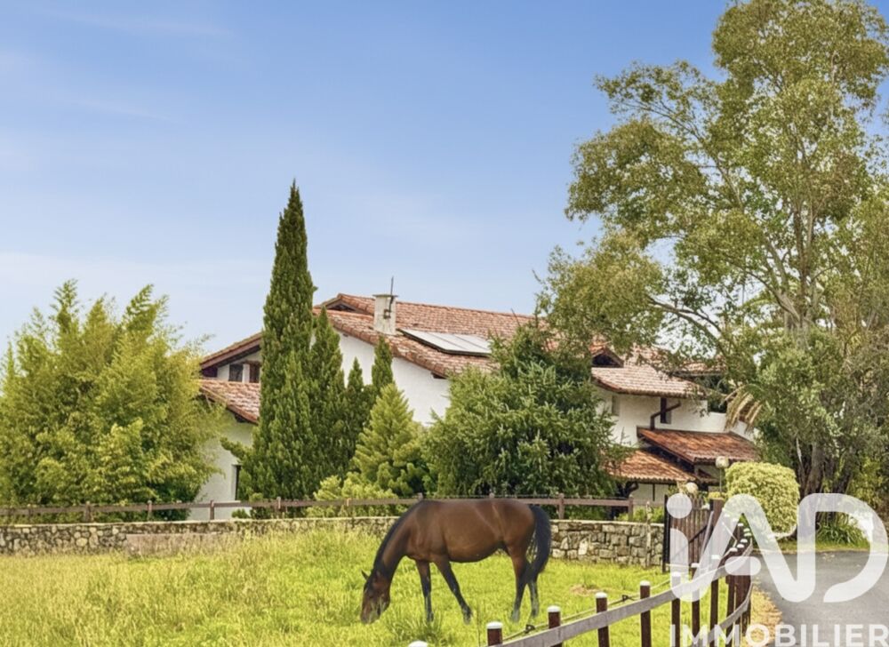 � vendre  Maison Mouguerre (64990)