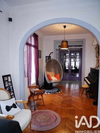  Maison � vendre 8 pi�ces 231 m�