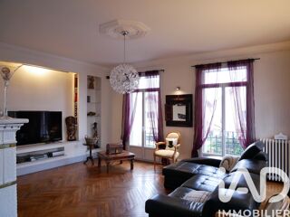  Maison � vendre 8 pi�ces 231 m�