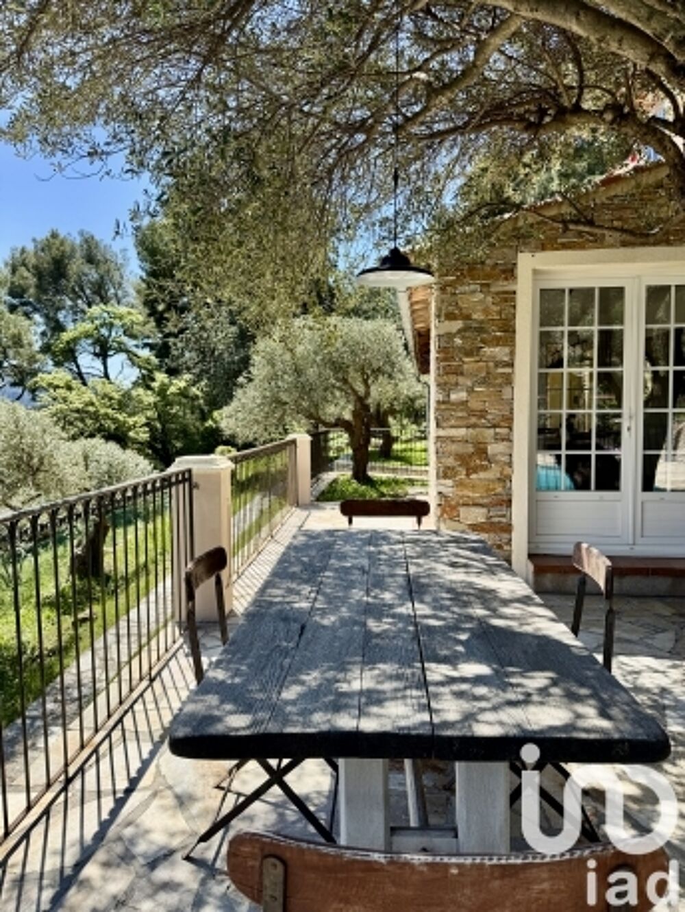  vendre  Maison Le Revest-les-Eaux (83200)