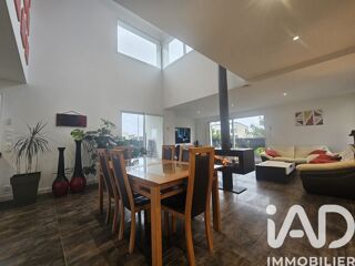  Maison � vendre 8 pi�ces 244 m�