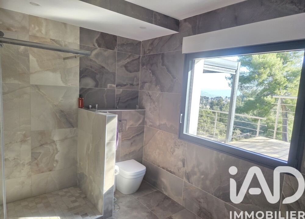 � vendre  Maison Hy�res (83400)