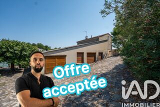  Maison  vendre 10 pices 270 m