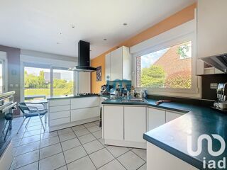  Villa  vendre 7 pices 214 m