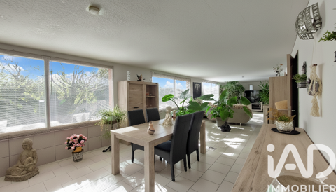   Vente Maison/villa 6 pi�ces Maison - 6 pi�ce(s) - 184 m�