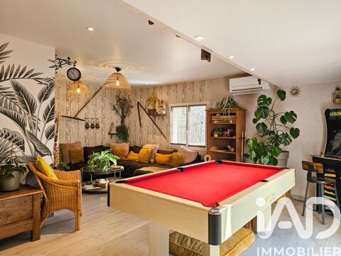   Vente Pavillon 11 pi�ces Maison - 11 pi�ce(s) - 186 m�