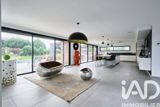  Villa � vendre 6 pi�ces 250 m�