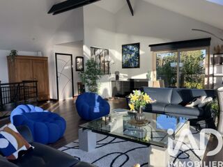  Villa � vendre 7 pi�ces 215 m�