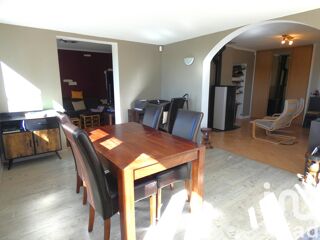  Maison  vendre 7 pices 143 m