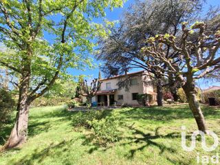  Maison � vendre 8 pi�ces 220 m�