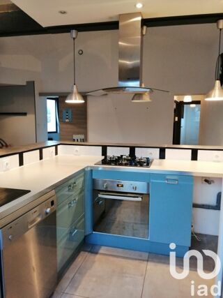  Immeuble � vendre 151 m�