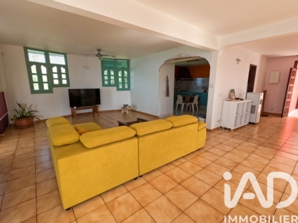 � vendre  Maison Gourbeyre (97113)