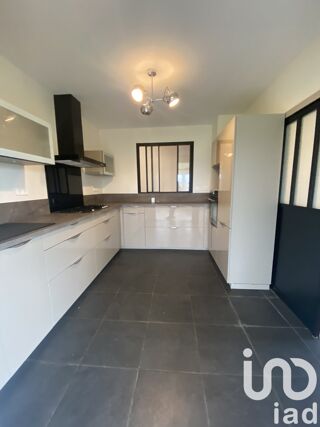  Maison � vendre 7 pi�ces 201 m�