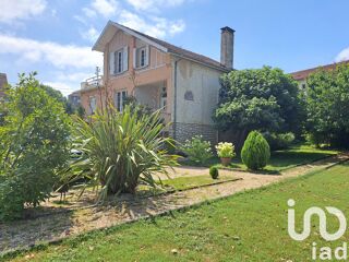  Maison  vendre 8 pices 179 m