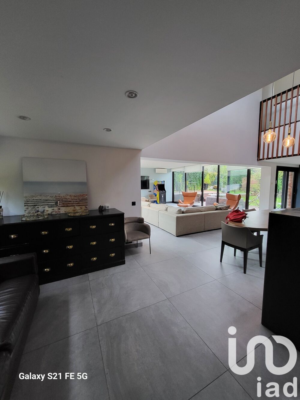  vendre  Villa L'Ha-les-Roses (94240)