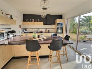  Maison � vendre 7 pi�ces 239 m�