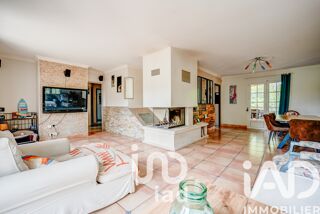  Maison � vendre 9 pi�ces 200 m�