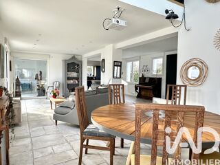  Maison � vendre 7 pi�ces 216 m�