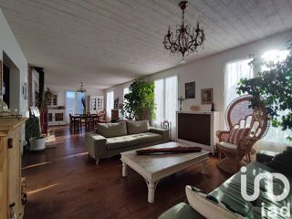  Maison � vendre 8 pi�ces 242 m�