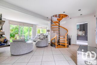  Maison  vendre 6 pices 180 m