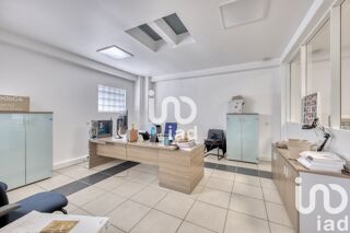  Maison  vendre 7 pices 435 m