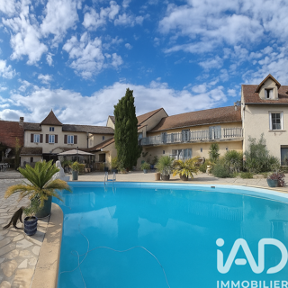  Maison � vendre 15 + pi�ces 1300 m�