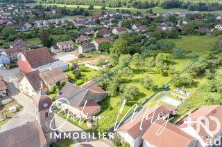  Maison  vendre 10 pices 685 m